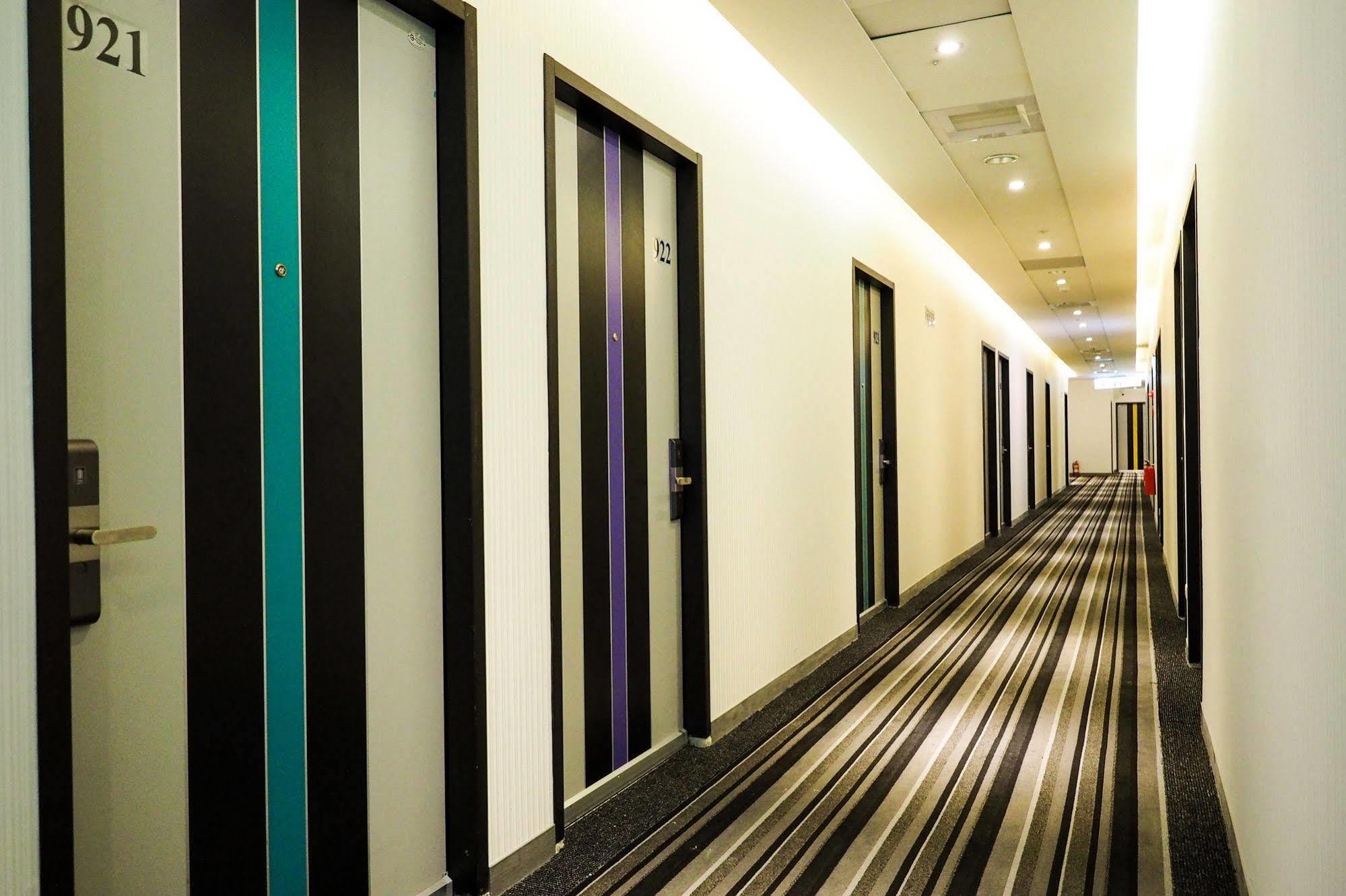 Galaxia Business Hotel Taichung Eksteriør billede